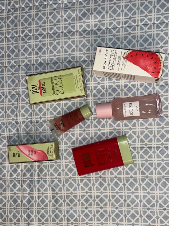 Glow Recipe Other - Glow Recipe Pink Hydrating Serum with Pink-Red Blush Duo